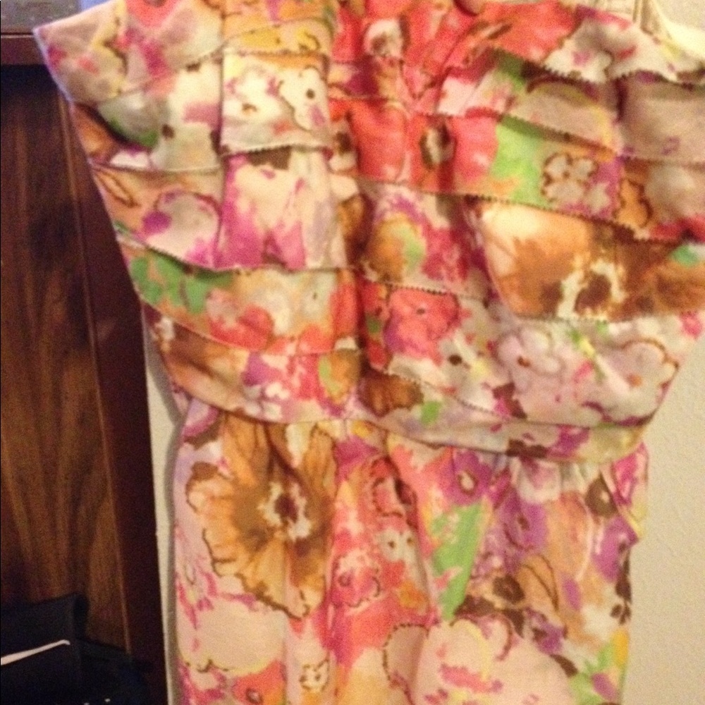 Strapless colorful dress!